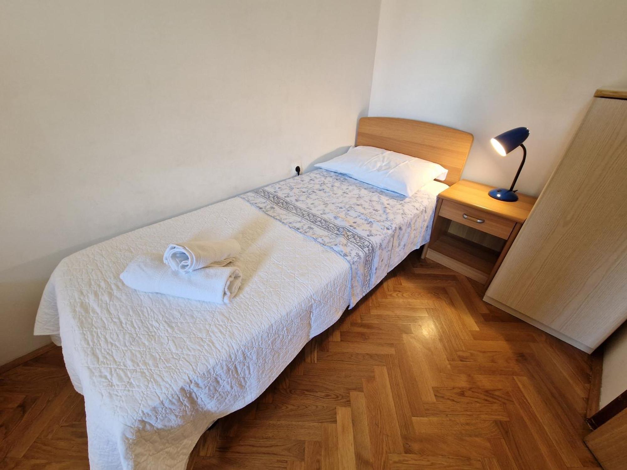 Apartments Josipa バスカ エクステリア 写真